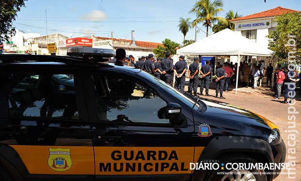 Guarda municipal se machuca em perseguição a bandidos em Corumbá