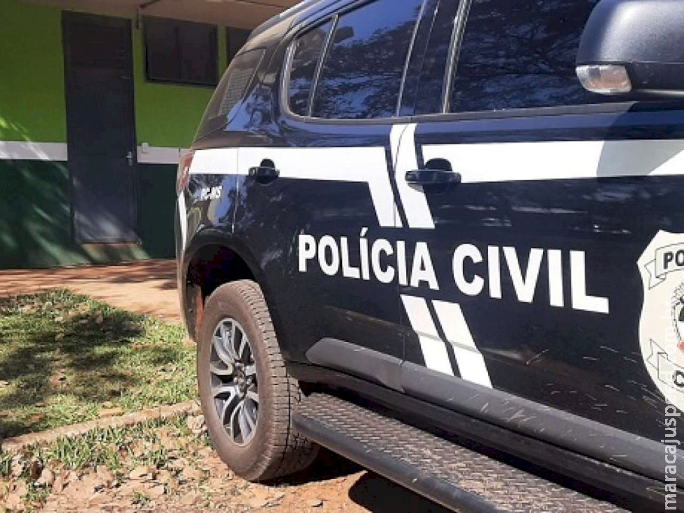 Homem é morto e deixado às margens de rodovia Homem é morto e deixado às margens de rodovia