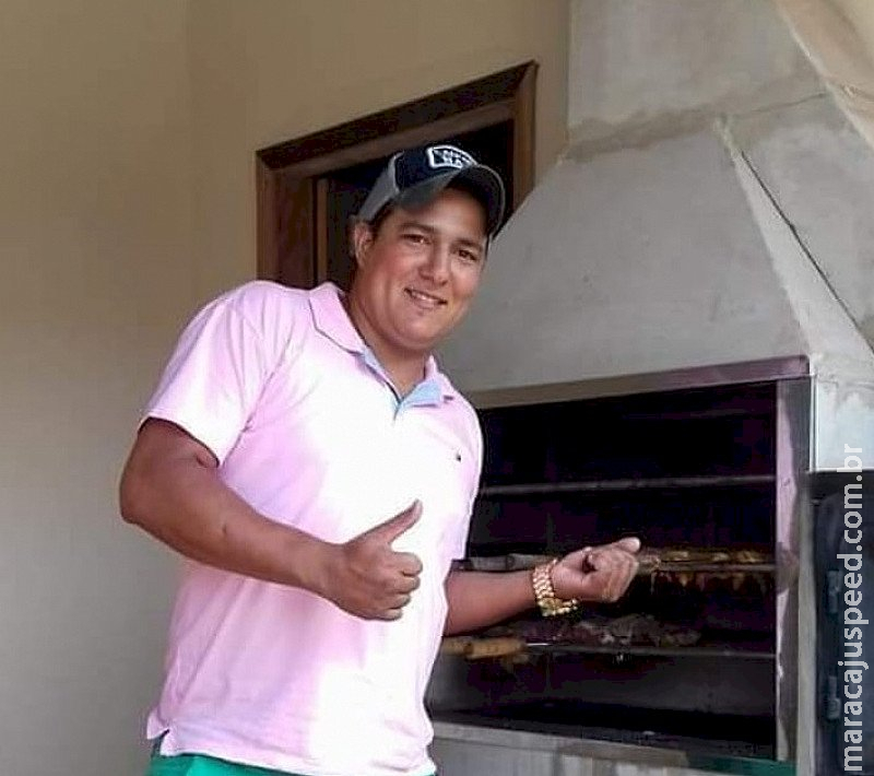 Homem morre após bater moto na rotatória da Coronel Ponciano com BR-163 