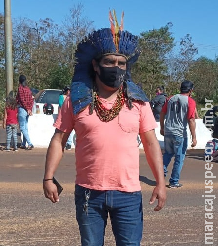 Indígenas voltam a bloquear MS-156 entre Dourados e Itaporã