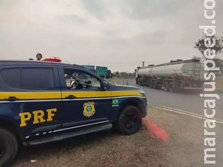 Manifestantes liberam 6 rodovias e mantém bloqueios em 4 Manifestantes liberam 6 rodovias e mantém bloqueios em 4