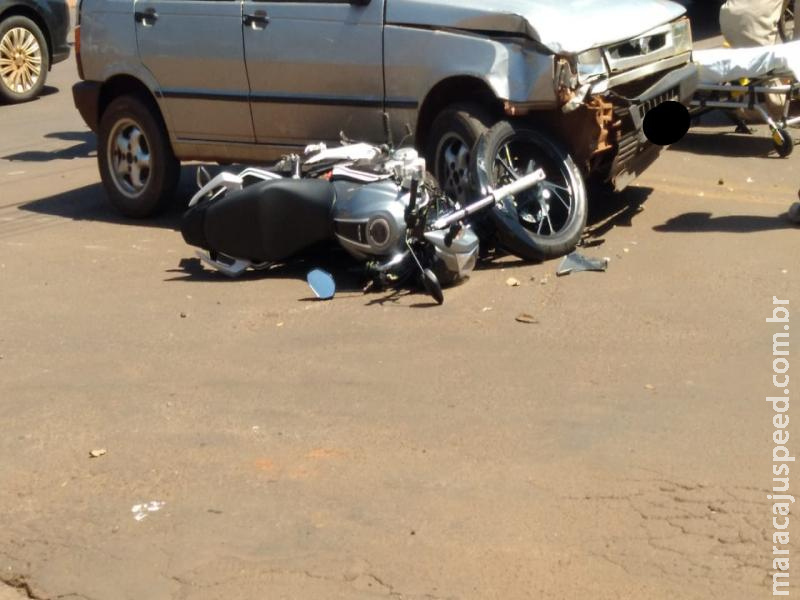Maracaju: Condutor de veículo atravessa cruzamento em avenida preferencial e colhe motociclista. Jovem teve fratura exposta de fêmur esquerdo Maracaju: Condutor de veículo atravessa cruzamento em avenida preferencial e colhe motociclista. Jovem teve fratura exposta de fêmur esquerdo