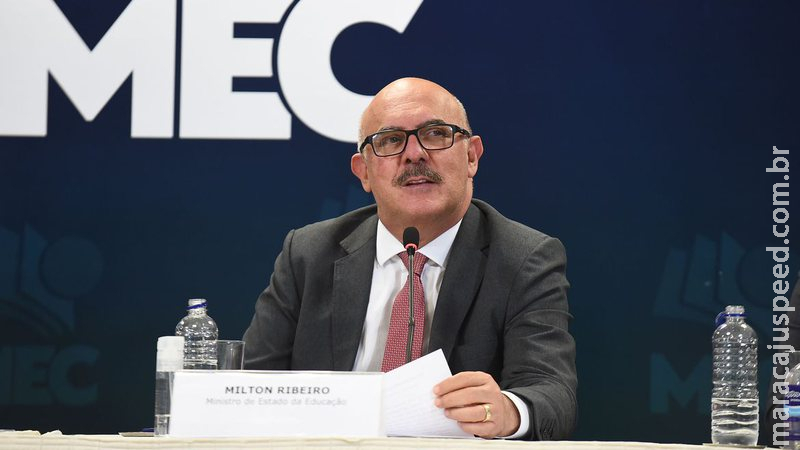 MEC lança programa para incentivar participação de famílias em escolas MEC lança programa para incentivar participação de famílias em escolas