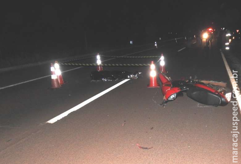 Motociclista morre na BR-163 em Dourados após bater em uma capivara Motociclista morre na BR-163 em Dourados após bater em uma capivara
