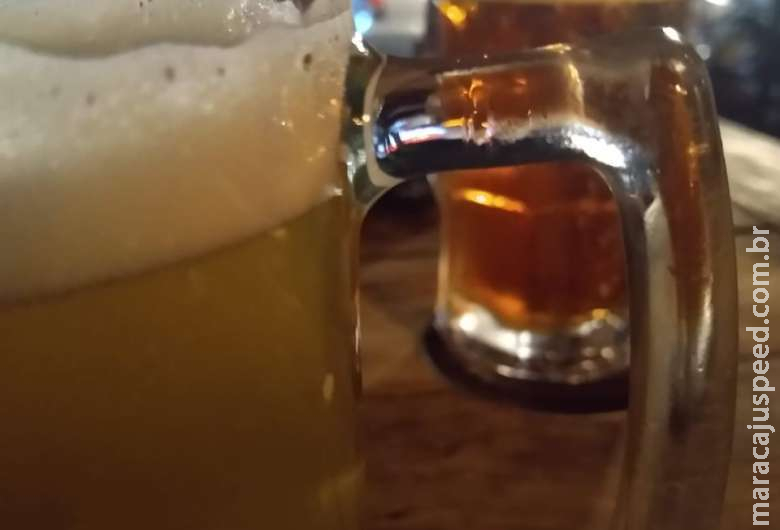 Novo decreto mantém toque de recolher e libera comércio de bebidas até 23h Novo decreto mantém toque de recolher e libera comércio de bebidas até 23h