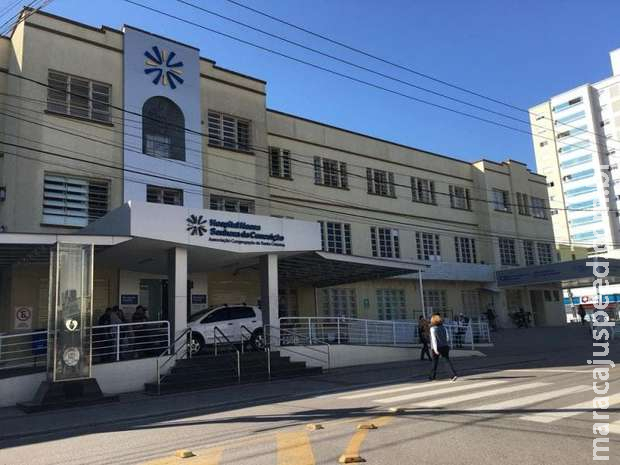 Paciente ofende funcionário, chama de Paciente ofende funcionário, chama de