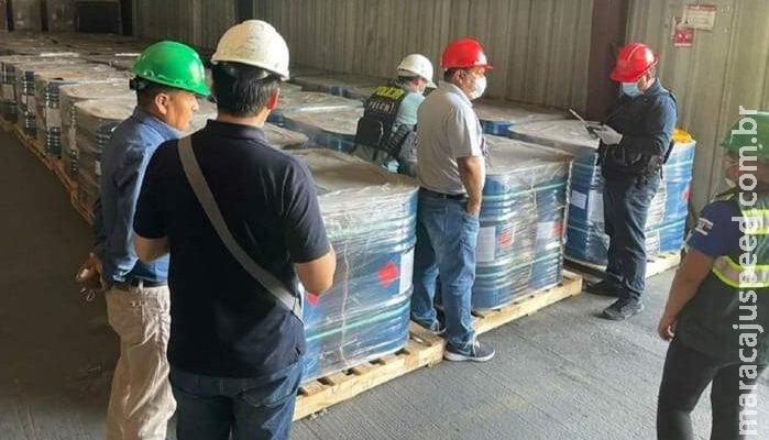 PF e Receita flagram 33 mil litros de produto para refinar cocaína na fronteira de MS