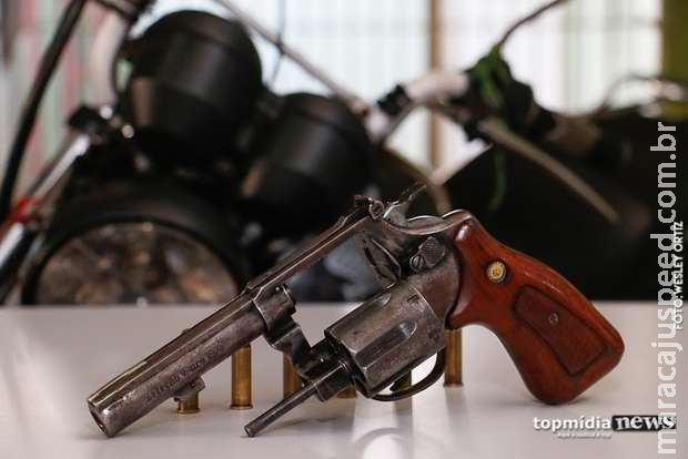 Polícia tem medidas especiais para vítimas de agressão de homens com porte de armas Polícia tem medidas especiais para vítimas de agressão de homens com porte de armas