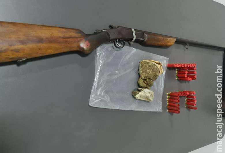 Procurado por receptação é preso com drogas, arma e munição Procurado por receptação é preso com drogas, arma e munição