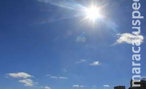 Quinta-feira de sol com algumas nuvens em Dourados; não chove Quinta-feira de sol com algumas nuvens em Dourados; não chove