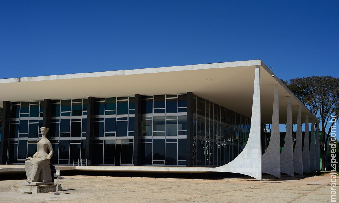 STF: relator vota por ampliar isenção de taxa de inscrição no Enem STF: relator vota por ampliar isenção de taxa de inscrição no Enem