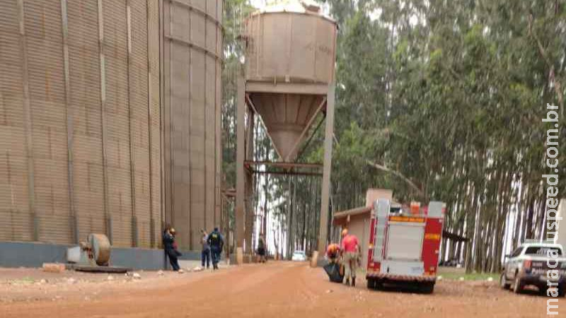 Trabalhador de 32 anos morre soterrado por milho em silo de fazenda Trabalhador de 32 anos morre soterrado por milho em silo de fazenda