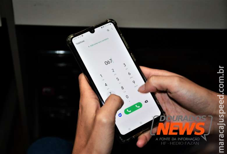 UFGD abre inscrições para empréstimo de celulares e auxilio inclusão digital