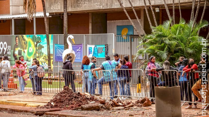 Abuso no call center: Brasil Telecom terá que pagar R$ 300 mil de indenização coletiva em Campo Grande Abuso no call center: Brasil Telecom terá que pagar R$ 300 mil de indenização coletiva em Campo Grande