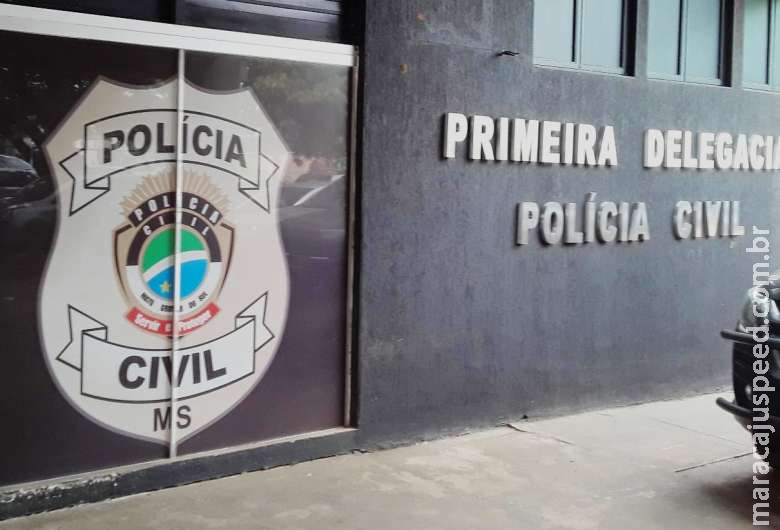 Após entregar drogas para adolescente, homem é preso suspeito de tráfico Após entregar drogas para adolescente, homem é preso suspeito de tráfico