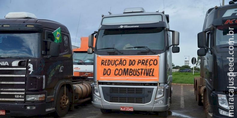 ‘Caminhoneiros não querem esmolas’, diz associação em nota, sobre ajuda de R$ 400