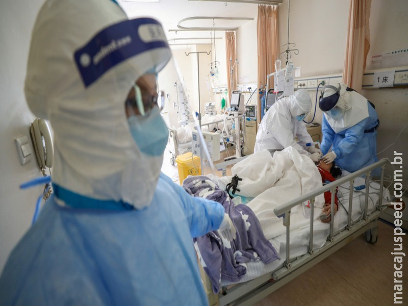 China testará milhares de amostras de sangue para investigar origem da Covid-19 China testará milhares de amostras de sangue para investigar origem da Covid-19