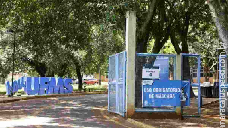 Com 5,5 mil vagas, inscrições para Vestibular e Passe na UFMS continuam abertas Com 5,5 mil vagas, inscrições para Vestibular e Passe na UFMS continuam abertas
