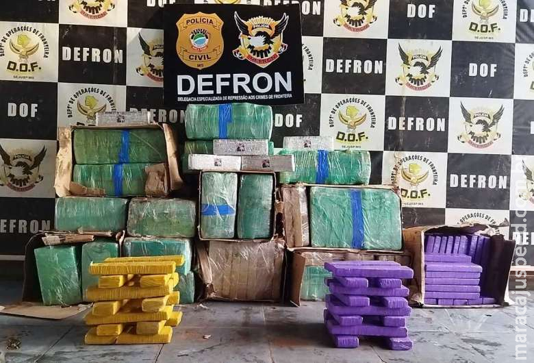 Droga apreendida em carreta na região de Dourados pesou quase 400 kg Droga apreendida em carreta na região de Dourados pesou quase 400 kg