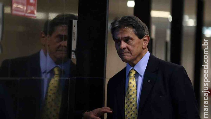 Ex-parlamentar aguarda STF para transferência de hospital