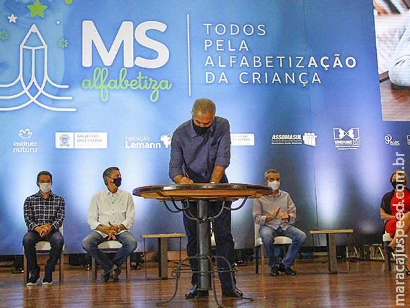 Governador anuncia mais 34 escolas de tempo integral na rede estadual de ensino a partir de 2022 Governador anuncia mais 34 escolas de tempo integral na rede estadual de ensino a partir de 2022
