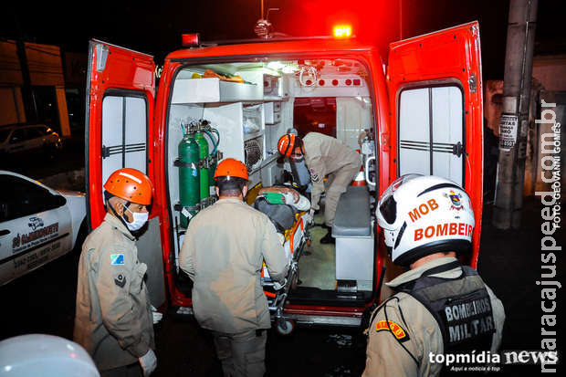 Homem é baleado após brigar com dono de Homem é baleado após brigar com dono de
