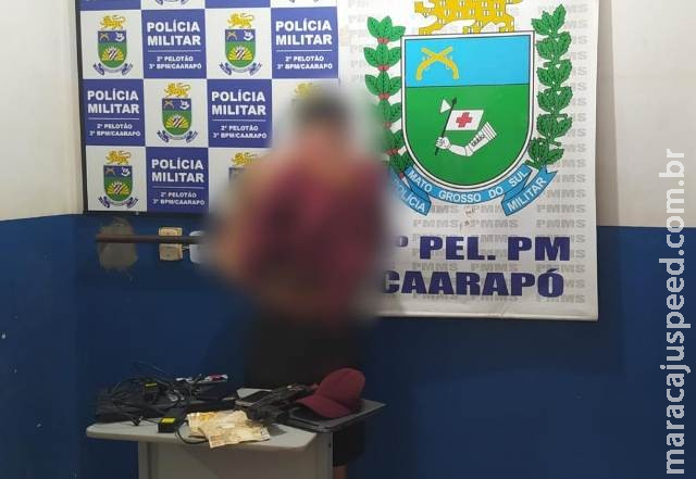 Homem é preso e objetos roubados em escritório de contabilidade são recuperados Homem é preso e objetos roubados em escritório de contabilidade são recuperados