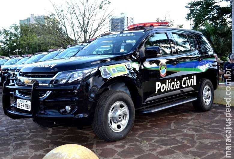 Jovem sai para comprar cerveja com "amigo" e é estuprada Jovem sai para comprar cerveja com "amigo" e é estuprada