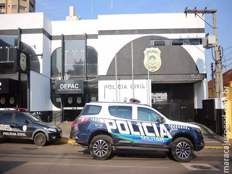 Ladrão invade casa de Bombeiro, tenta fugir e é preso por vizinho PM Ladrão invade casa de Bombeiro, tenta fugir e é preso por vizinho PM