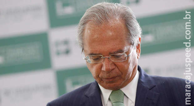 Maioria dos brasileiros apoia demissão de Paulo Guedes, diz pesquisa