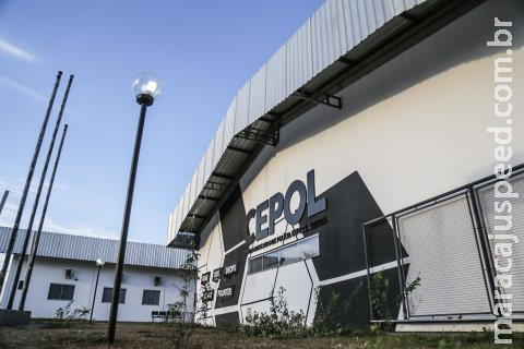 Mulher é esfaqueada pela ex-esposa de seu atual companheiro em Campo Grande