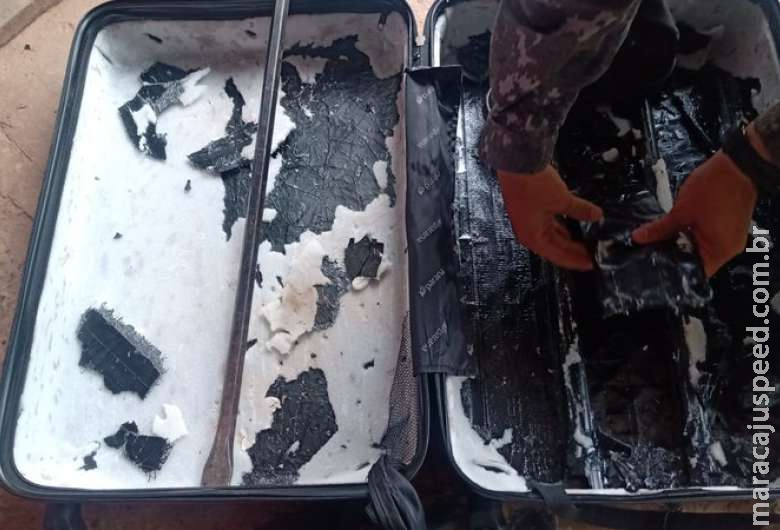 Mulher é presa em flagrante transportando R$ 165 mil em cocaína