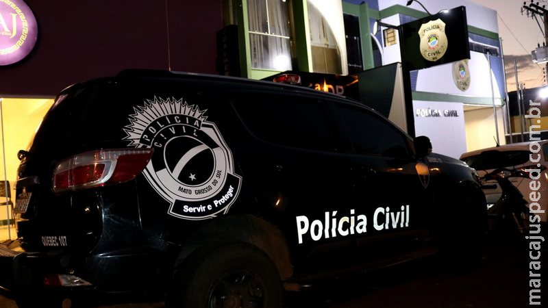 Mulher que aplicava golpe da cautela de joias é presa no centro de Campo Grande Mulher que aplicava golpe da cautela de joias é presa no centro de Campo Grande