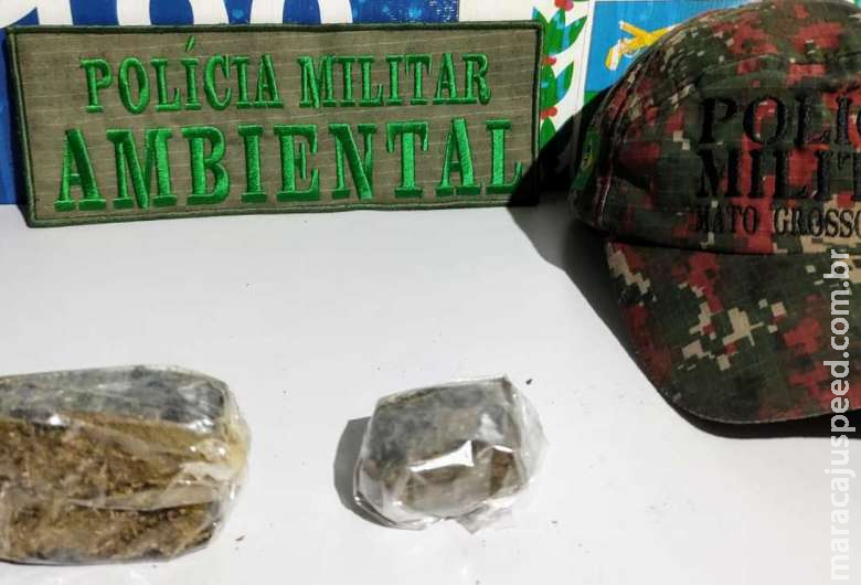 Mulheres são apreendidas com maconha em embalagem de erva mate e bolsa Mulheres são apreendidas com maconha em embalagem de erva mate e bolsa