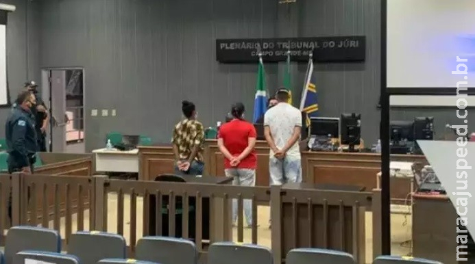 Mulheres são condenadas a 20 anos por execução em “tribunal do crime”