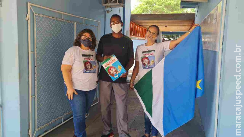 Para homenagear MS, escritoras levam lançamento de livro para onde o leitor chamar Para homenagear MS, escritoras levam lançamento de livro para onde o leitor chamar