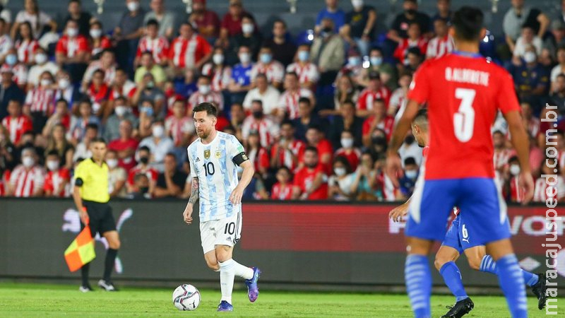 Paraguai segura o empate sem gols com a vice-líder Argentina de Messi