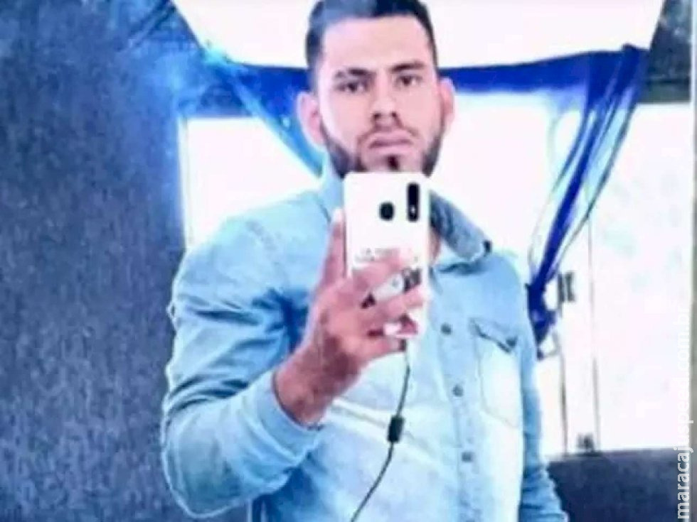 Pistoleiro é executado com pelo menos 9 tiros na cabeça na fronteira Pistoleiro é executado com pelo menos 9 tiros na cabeça na fronteira