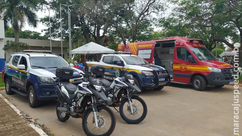 Polícia Militar em Nova Andradina realiza ação do Dia das Crianças Polícia Militar em Nova Andradina realiza ação do Dia das Crianças