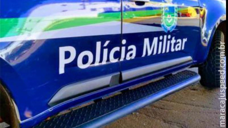 Policiais usam gás de pimenta para conter briga com barra de ferro em bar de MS Policiais usam gás de pimenta para conter briga com barra de ferro em bar de MS