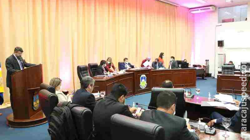 Queda de energia no prédio da Câmara provoca cancelamento de sessão em Dourados Queda de energia no prédio da Câmara provoca cancelamento de sessão em Dourados
