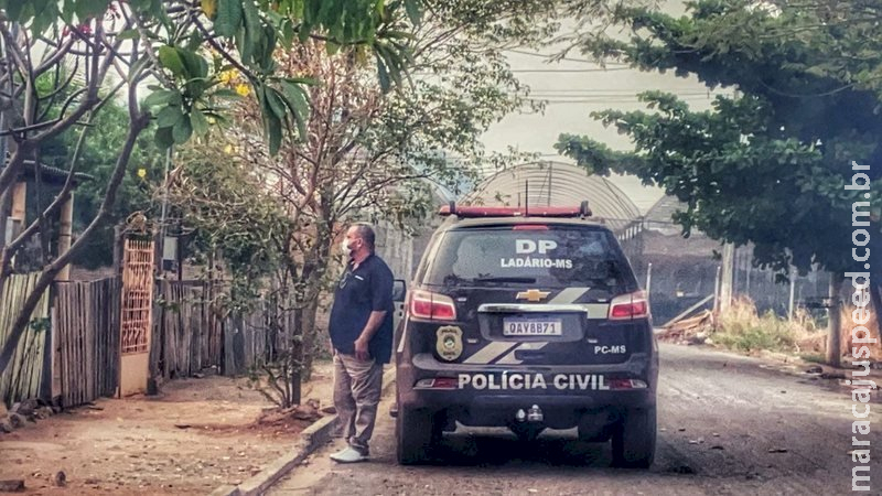 ‘Sextorsão’: rapaz cria perfil de mulher no Facebook para extorquir homens em MS ‘Sextorsão’: rapaz cria perfil de mulher no Facebook para extorquir homens em MS