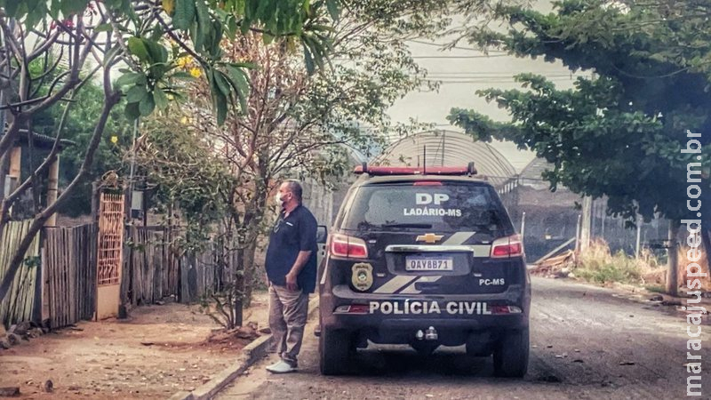 ‘Sextorsão’: rapaz cria perfil de mulher no Facebook para extorquir homens em MS ‘Sextorsão’: rapaz cria perfil de mulher no Facebook para extorquir homens em MS