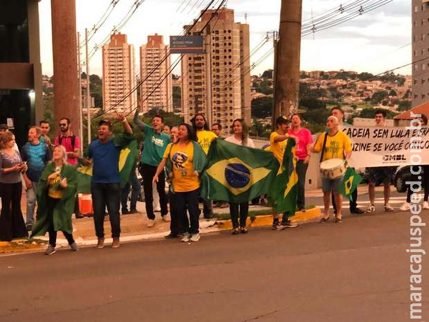 Tímido em Mato Grosso do Sul, MBL tenta emplacar 3ª via: ‘nem Lula e nem Bolsonaro’ Tímido em Mato Grosso do Sul, MBL tenta emplacar 3ª via: ‘nem Lula e nem Bolsonaro’