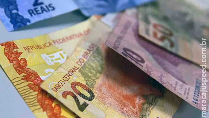 Trabalhadores nascidos em maio podem sacar até R$ 375 do auxílio emergencial nesta sexta-feira Trabalhadores nascidos em maio podem sacar até R$ 375 do auxílio emergencial nesta sexta-feira