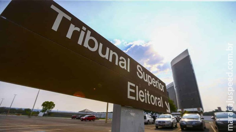 TSE rejeita pedido para cassar chapa Bolsonaro-Mourão