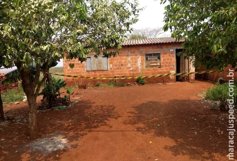 À espera de resolução sobre sanidade mental, juiz mantém preso assassino de pai e filho À espera de resolução sobre sanidade mental, juiz mantém preso assassino de pai e filho