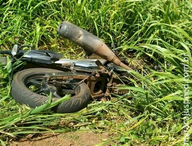  Acidente com picape mata motociclista e deixa mulher em estado grave entre Chapadão do Sul e Costa Rica 