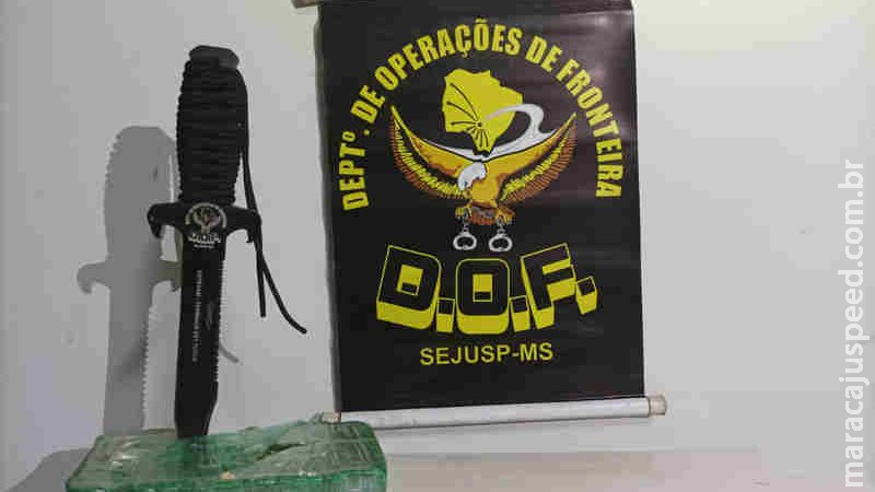 Adolescente é flagrada com mais de um quilo de cocaína na MS-141 Adolescente é flagrada com mais de um quilo de cocaína na MS-141