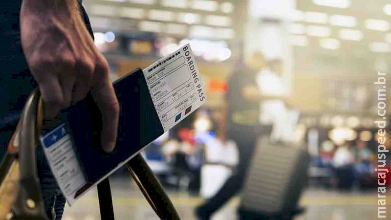 Anvisa monitora suspeita da variante Ômicron em brasileiro com covid que voltou da África do Sul Anvisa monitora suspeita da variante Ômicron em brasileiro com covid que voltou da África do Sul